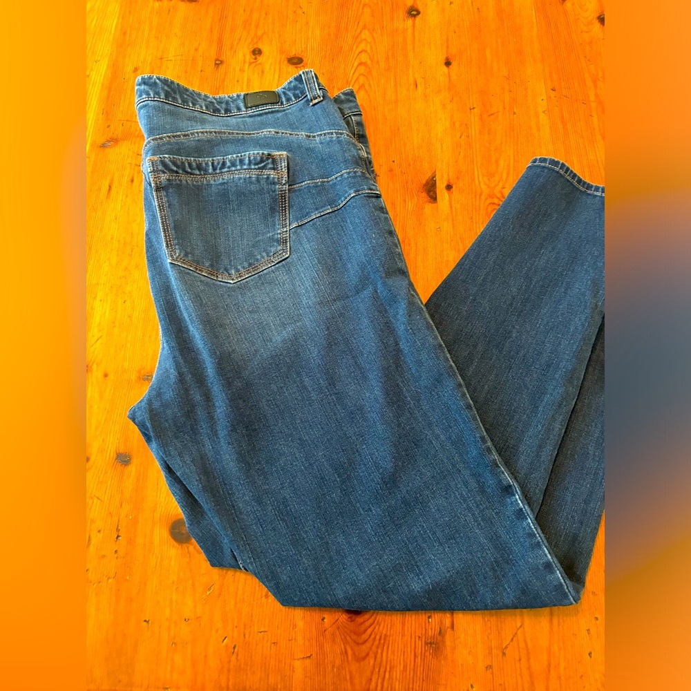 Celebrity, pink body sculpt jeans
